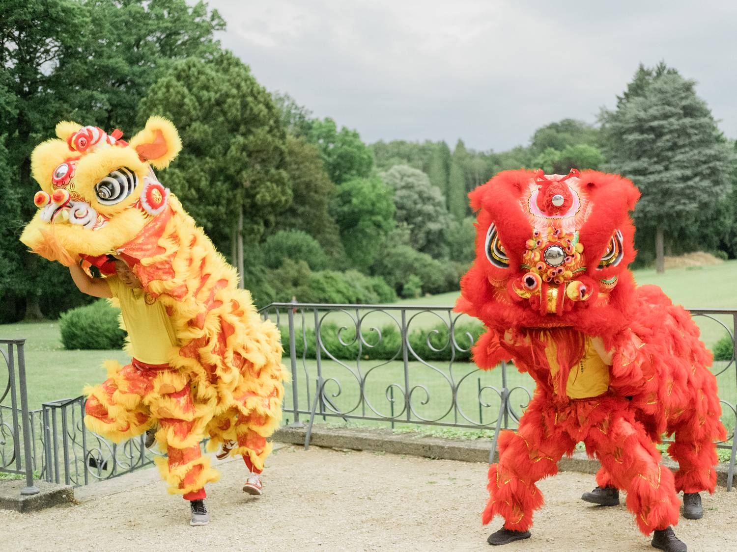 chinese wedding dance